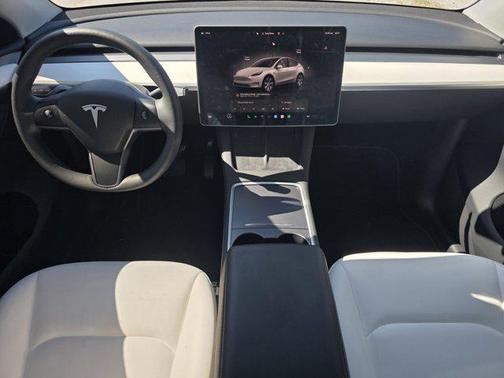 Pearl White Multi-Coat 2023 Tesla Model Y Long Range Dual Motor All-Wheel Drive