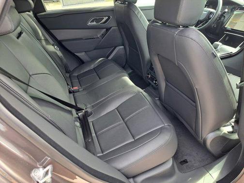 2025 Land Rover Range Rover Velar P250 SE R-Dynamic