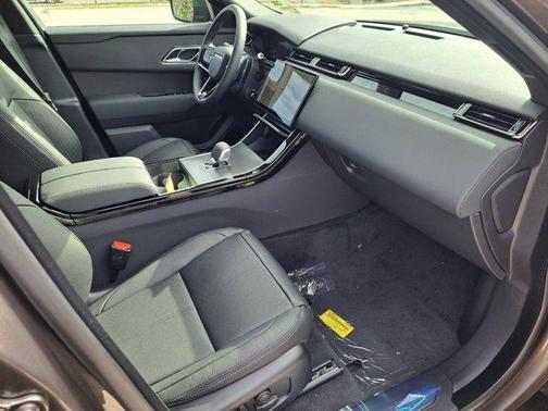 2025 Land Rover Range Rover Velar P250 SE R-Dynamic