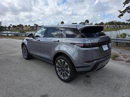 2026 Land Rover Range Rover Evoque Core S
