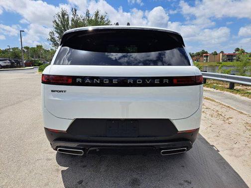 2025 Land Rover Range Rover Sport P360 S