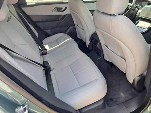 2026 Land Rover Range Rover Velar P250 SE R-Dynamic