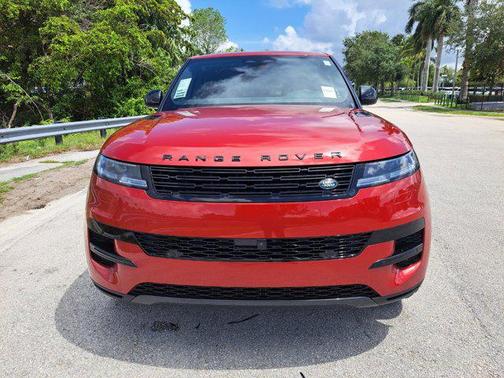 2025 Land Rover Range Rover Sport SE