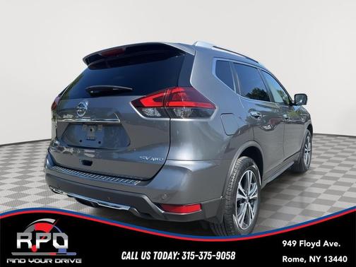 Gun Metallic 2019 Nissan Rogue SV