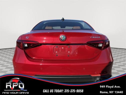 Alfa Rosso 2019 Alfa Romeo Giulia Ti Lusso