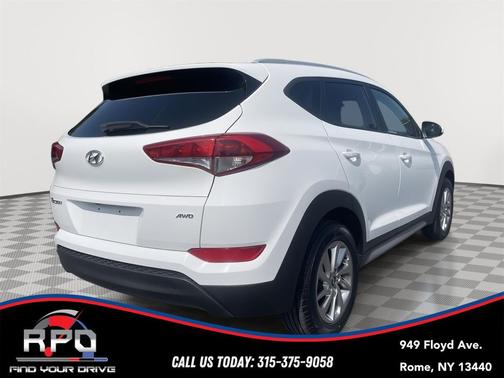 2017 Hyundai TUCSON SE