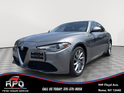 Stromboli Gray Metallic 2018 Alfa Romeo Giulia Base
