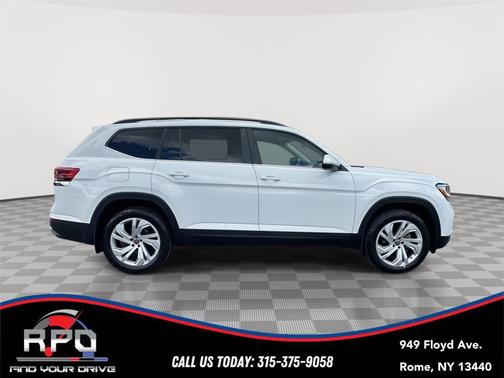 Pure White 2023 Volkswagen Atlas 2.0T SE w/Technology 4MOTION