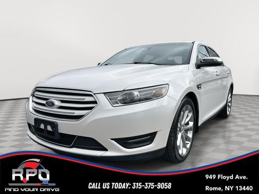 2018 Ford Taurus Limited
