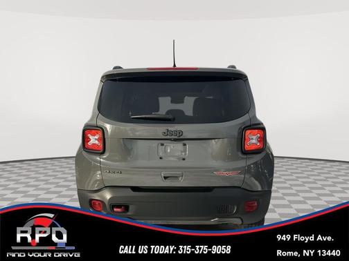 2021 Jeep Renegade Trailhawk