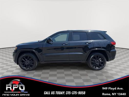 Diamond Black Crystal Pearlcoat 2020 Jeep Grand Cherokee Altitude