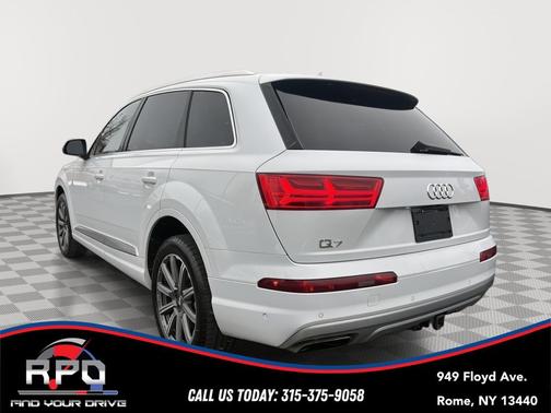 2019 Audi Q7 55 Premium Plus