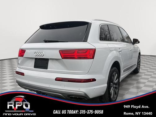2019 Audi Q7 55 Premium Plus