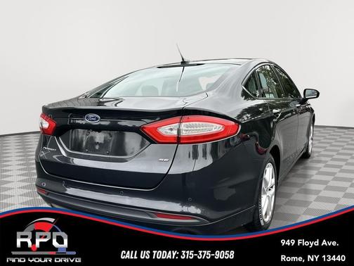 2015 Ford Fusion SE