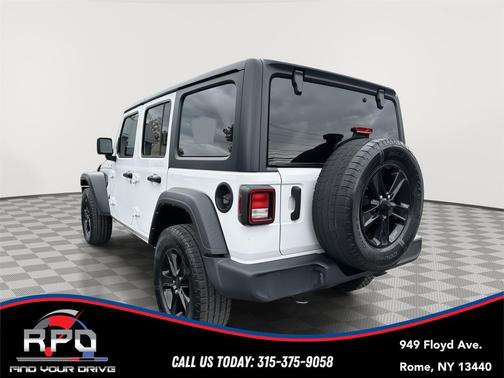 Bright White Clearcoat 2021 Jeep Wrangler Unlimited Sport Altitude