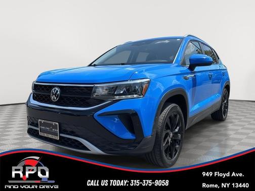 Cornflower Blue 2023 Volkswagen Taos 1.5T SE