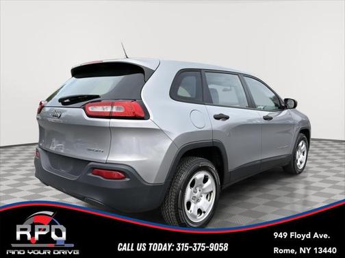 2017 Jeep Cherokee Sport