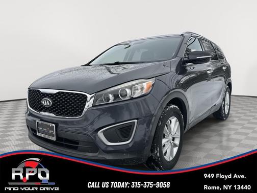 2016 Kia Sorento LX