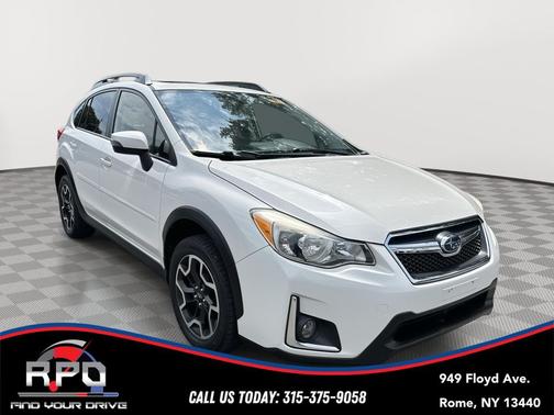 Crystal White Pearl 2016 Subaru Crosstrek 2.0i Limited