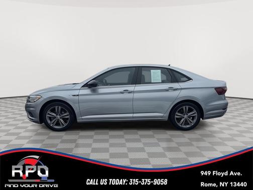 2020 Volkswagen Jetta 1.4T R-Line