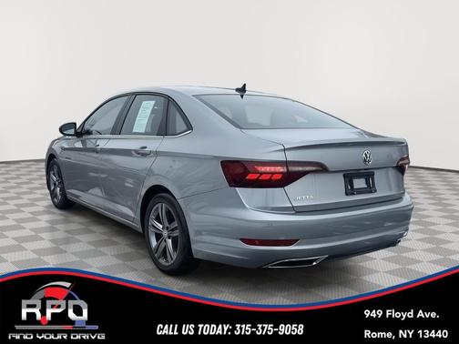 2020 Volkswagen Jetta 1.4T R-Line