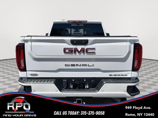 White Frost Tricoat 2021 GMC Sierra 2500 Denali