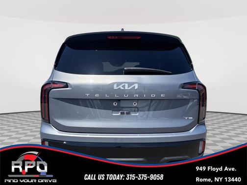 Everlasting Silver 2024 Kia Telluride EX X-Line
