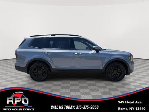 Everlasting Silver 2024 Kia Telluride EX X-Line