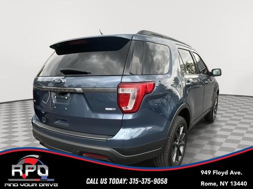 Blue Metallic 2019 Ford Explorer XLT