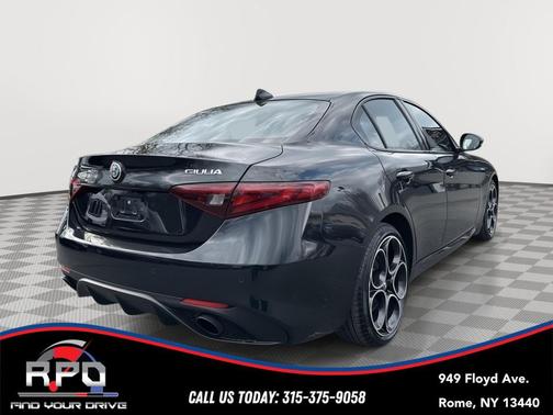 2022 Alfa Romeo Giulia Veloce
