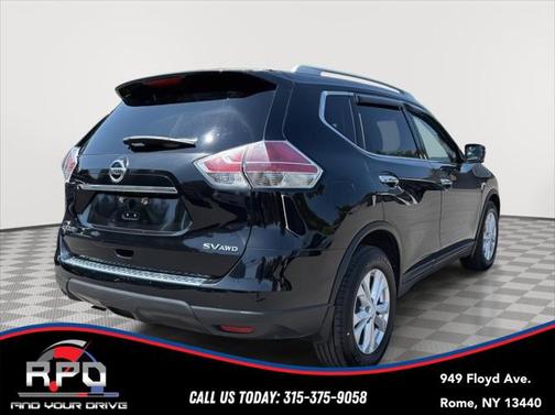 2016 Nissan Rogue SV