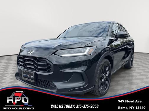 Crystal Black Pearl 2023 Honda HR-V AWD Sport