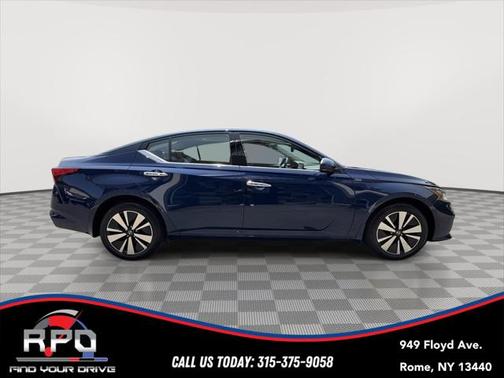 2020 Nissan Altima 2.5 SV