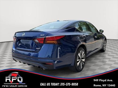 2020 Nissan Altima 2.5 SV