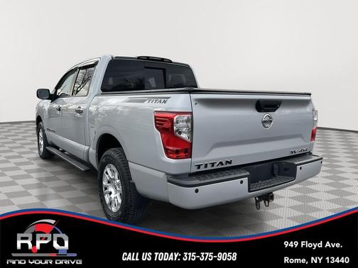 2018 Nissan Titan SV