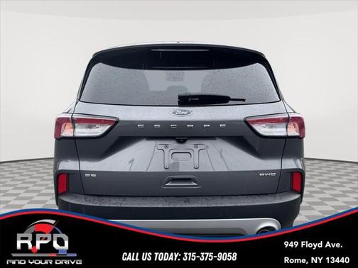 2021 Ford Escape SE