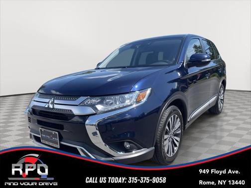 2020 Mitsubishi Outlander SE