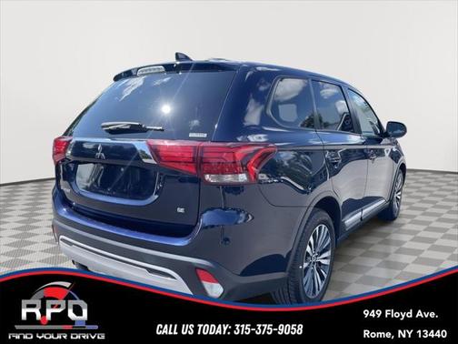 2020 Mitsubishi Outlander SE