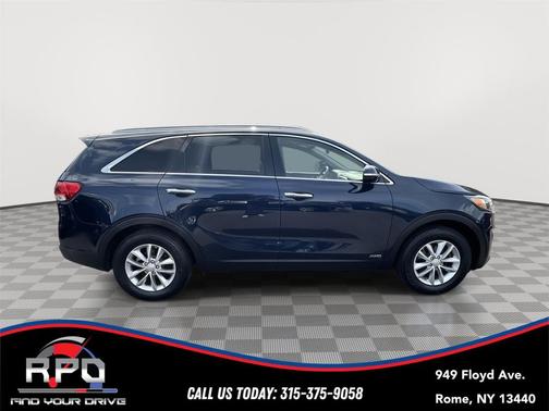 Blaze Blue 2017 Kia Sorento LX