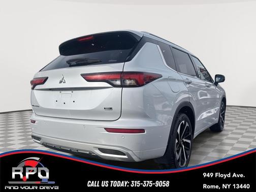 2022 Mitsubishi Outlander SEL Special Edition S-AWC