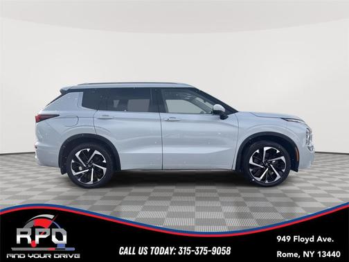 2022 Mitsubishi Outlander SEL Special Edition S-AWC