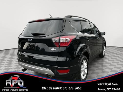 Shadow Black 2018 Ford Escape SE