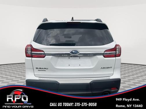 Crystal White Pearl 2021 Subaru Ascent Premium 8-Passenger