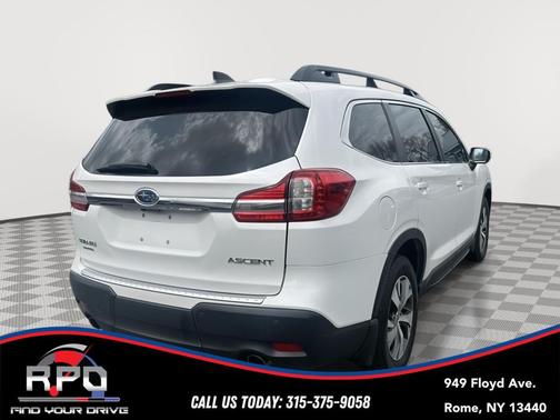 Crystal White Pearl 2021 Subaru Ascent Premium 8-Passenger