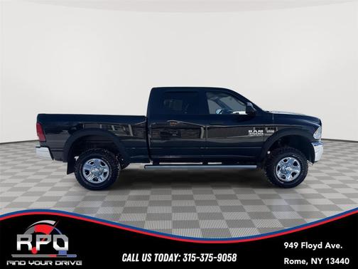 2017 RAM 3500 Tradesman Crew Cab 4x4 6'4' Box