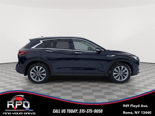 2022 INFINITI QX50 LUXE AWD