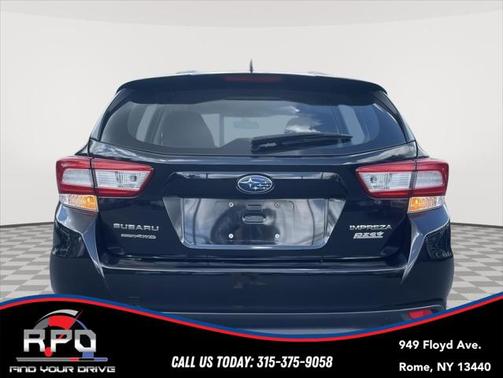 2017 Subaru Impreza 2.0i