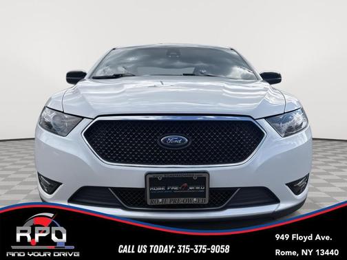 2017 Ford Taurus SHO