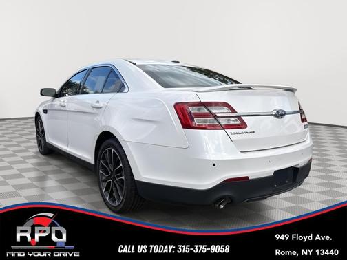 2017 Ford Taurus SHO