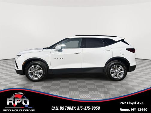 Summit White 2019 Chevrolet Blazer L